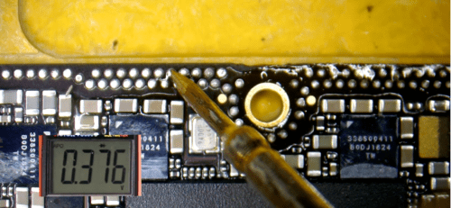 Réparation carte mère iPhone XS Max problème de charge ou batterie -  TotalGSM